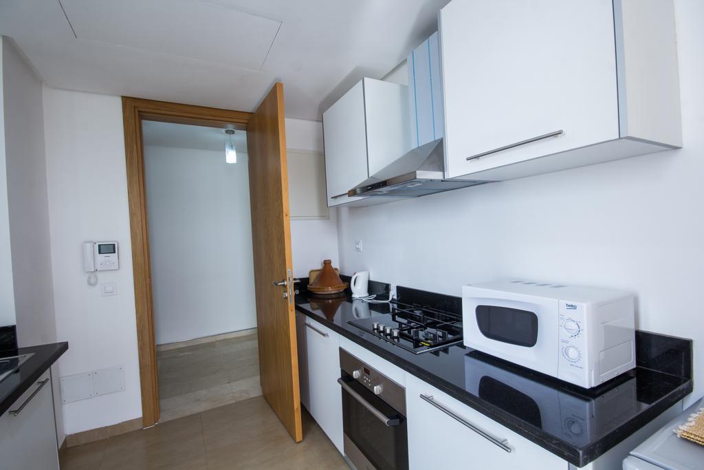 Marina Rabat Suites&Apartments Salé Bagian luar foto